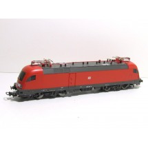 Piko BR 182 001-8